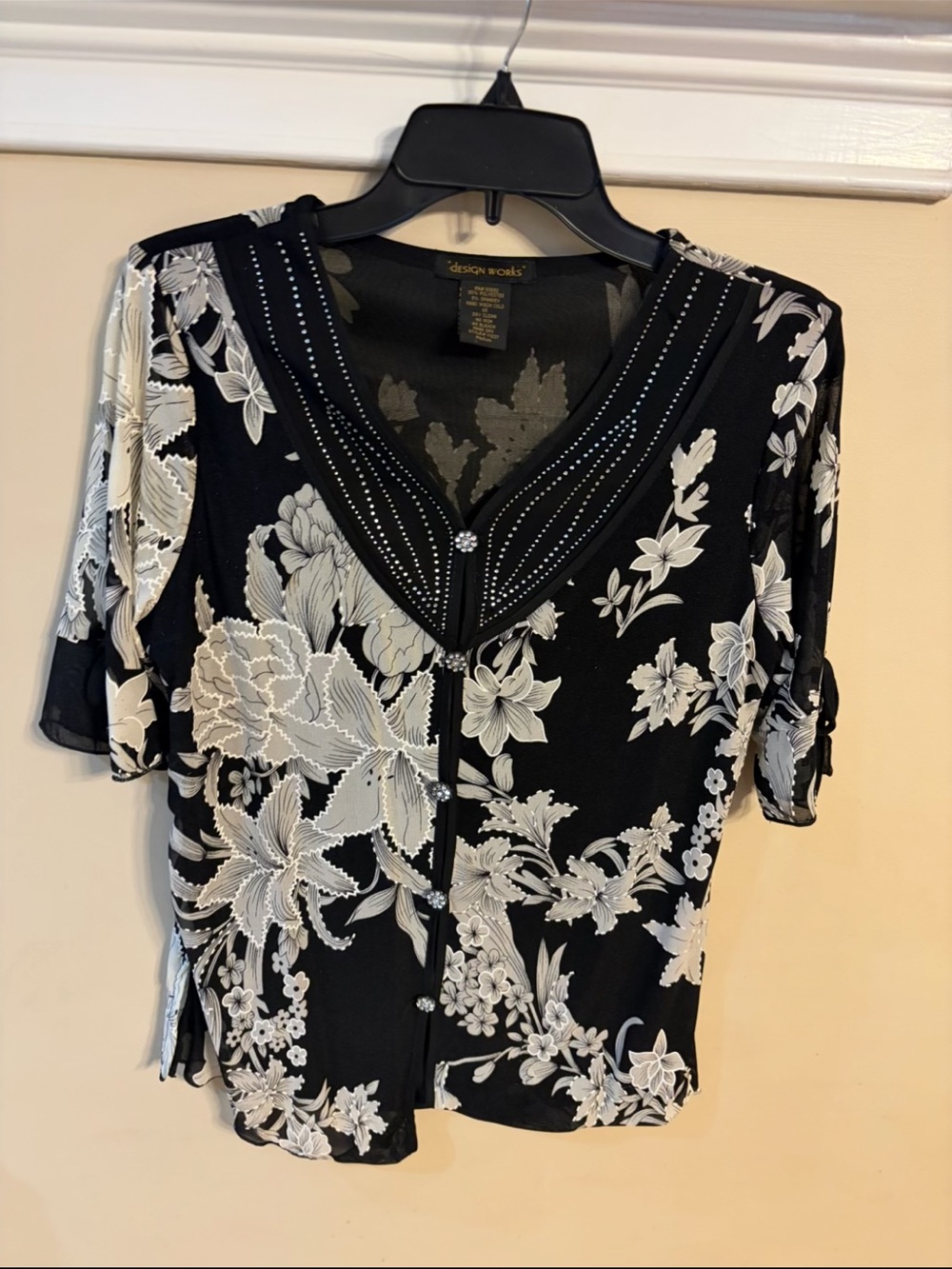 Lot of Women's Tops sz M/L